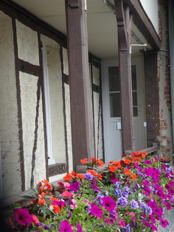 Hotel Normand Yport Non Etoile Ambiance Familiale Exterior foto